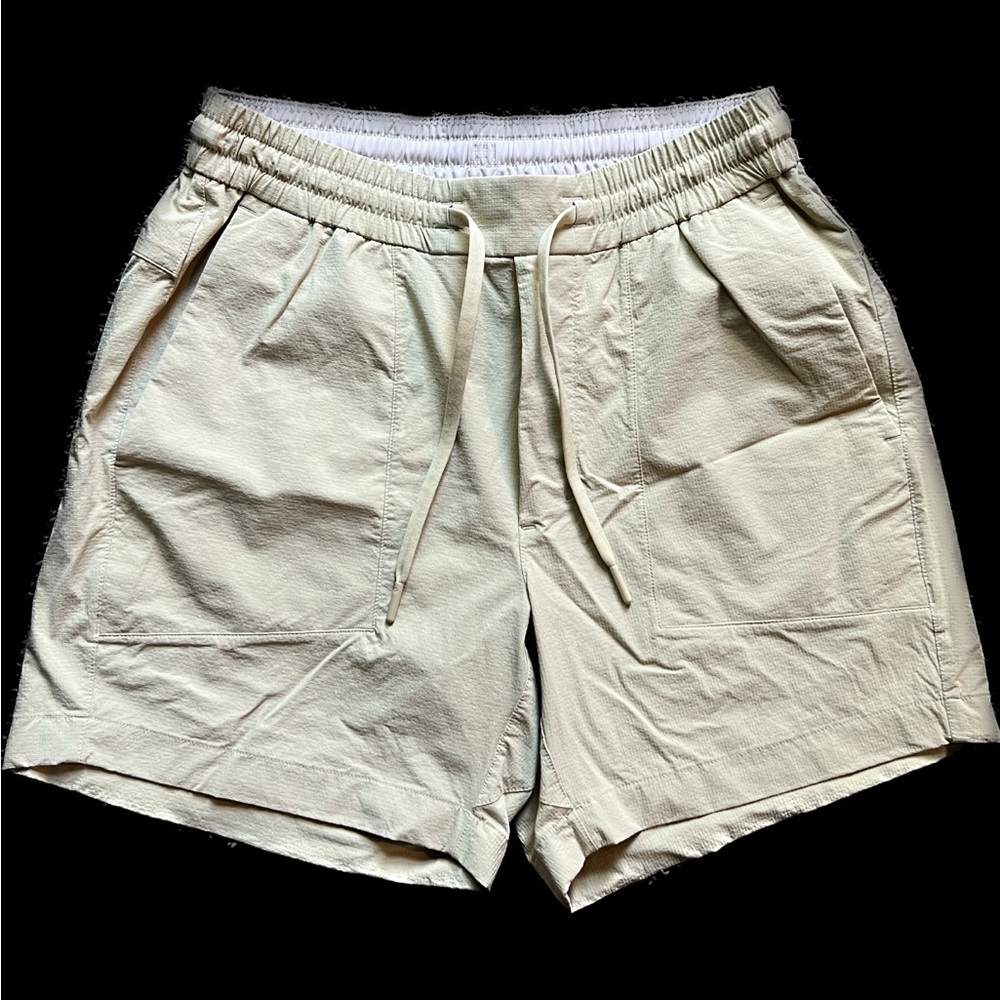 Lululemon Bowline short